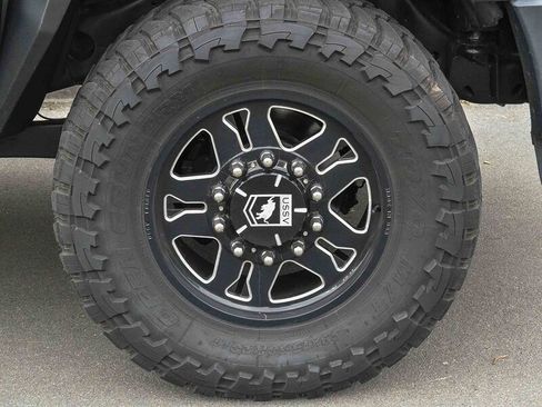 Used 2016 Ford F450 XLT w/ XLT Interior Package image 12