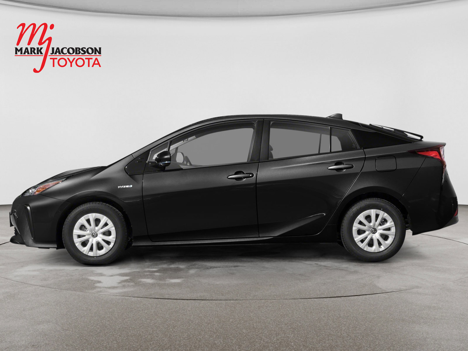 Used 2021 Toyota Prius LE FWD image 4