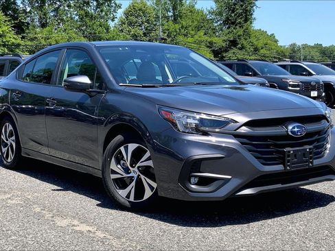 Certified 2025 Subaru Legacy Premium AWD/4WD image 2