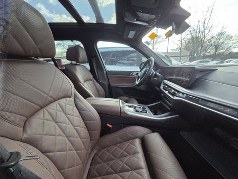 Used 2025 BMW X5 xDrive40i image 8