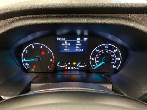 Certified 2025 Ford Transit 350 XLT image 21