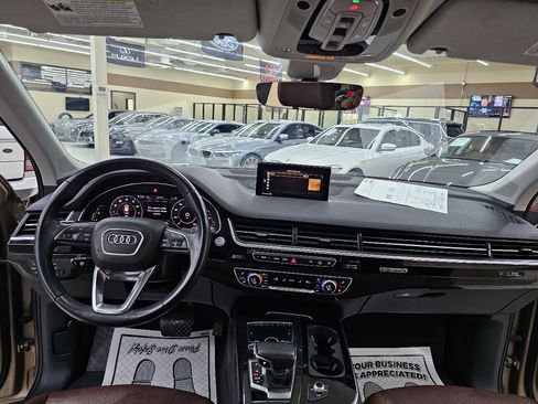 Used 2019 Audi Q7 3.0T Premium Plus w/ Premium Plus Package image 30