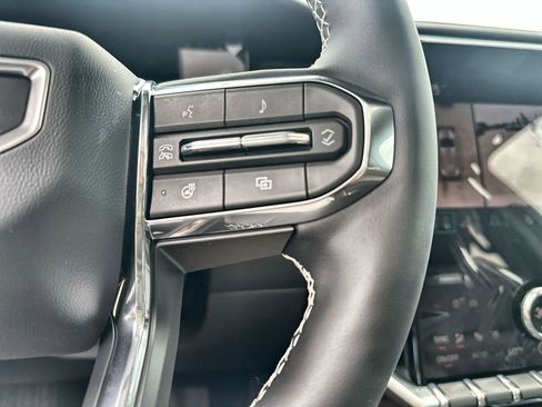 New 2026 GMC Acadia Denali Ultimate AWD/4WD image 32
