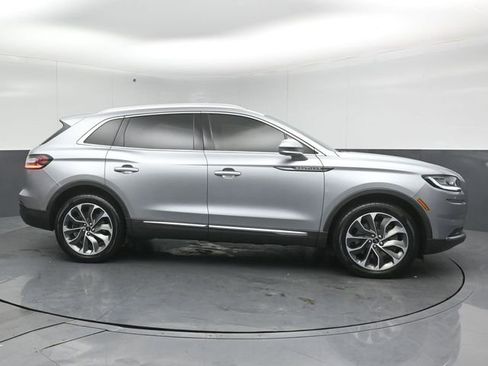 Certified 2023 Lincoln Nautilus Reserve w/ Luxury Package image 8