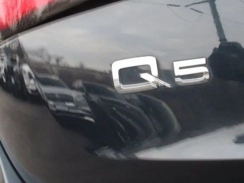 Used 2016 Audi Q5 2.0T Premium image 39