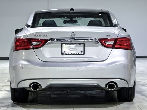 Used 2018 Nissan Maxima 3.5 SL image 9