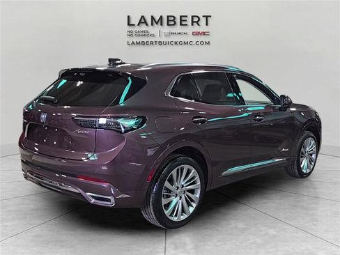 Used 2025 Buick Envision Avenir image 5