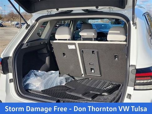 New 2026 Volkswagen Taos SE AWD/4WD image 6