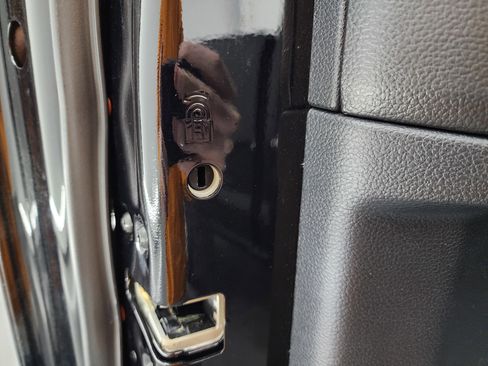 Used 2021 Ford F350 Lariat w/ Lariat Ultimate Package image 42