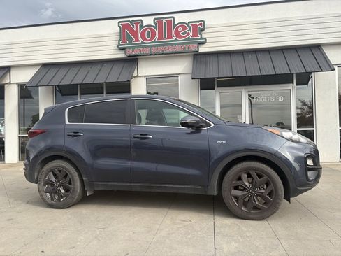 Used 2022 Kia Sportage LX w/ LX AWD Value Edition Package image 1