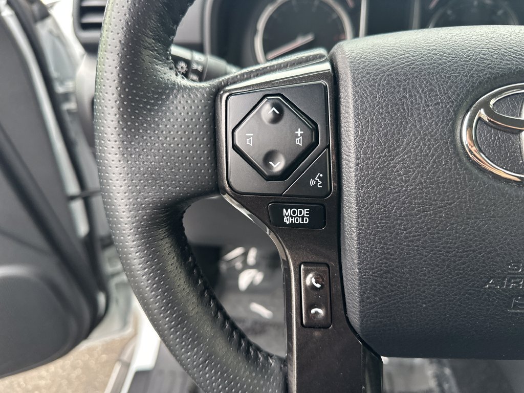Certified 2024 Toyota 4Runner TRD Off-Road Premium AWD/4WD image 19