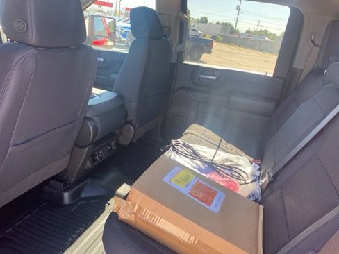 New 2025 GMC Sierra 2500 Pro image 11