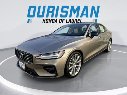 Used 2021 Volvo S60 T5 Momentum w/ Premium Package