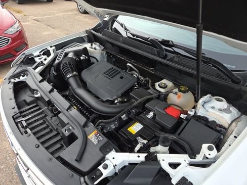 Used 2021 GMC Acadia SLT w/ Preferred Package image 14