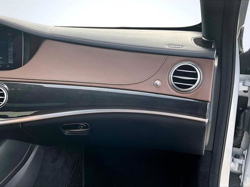 Used 2018 Mercedes-Benz S 450 Sedan image 26