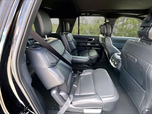 New 2026 Ford Expedition Max Platinum w/ Stealth Performance Package image 9