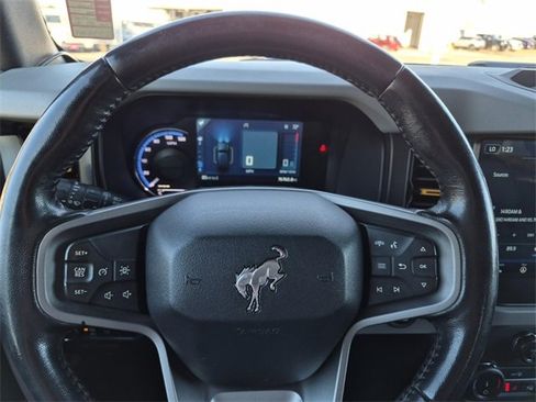 Used 2022 Ford Bronco Badlands w/ Sasquatch Package image 26