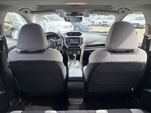 Used 2019 Subaru Crosstrek 2.0i Premium image 10