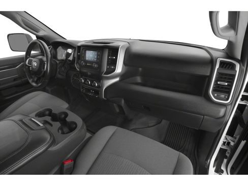 Used 2019 RAM 2500 Big Horn w/ Black Appearance Package AWD/4WD image 10