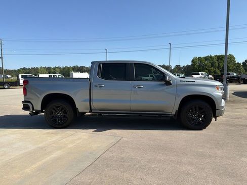 Used 2024 Chevrolet Silverado 1500 RST w/ Convenience Package II RWD image 4