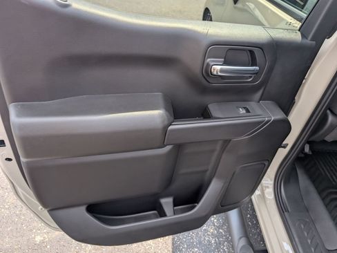 New 2026 Chevrolet Silverado 1500 Custom w/ Turbomax Blackout Package AWD/4WD image 34