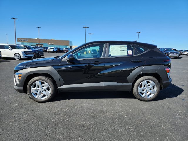 New 2027 Hyundai Kona SE FWD image 4
