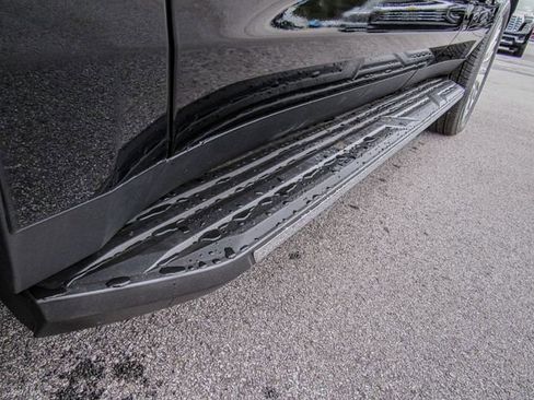 New 2026 Chevrolet Tahoe Premier image 9