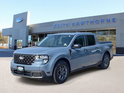 Certified 2025 Ford Maverick XLT w/ 4K Tow Package AWD/4WD image 3