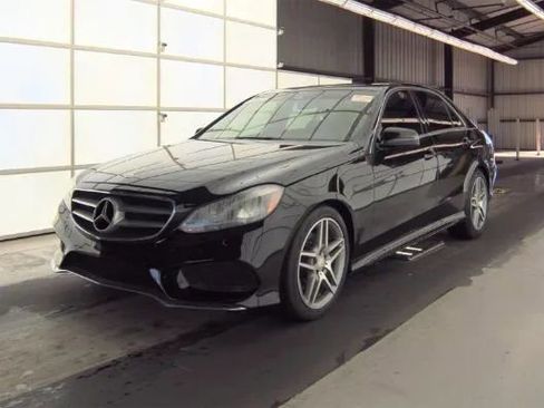 Used 2014 Mercedes-Benz E 350 4MATIC Sedan w/ Premium 1 Package image 2