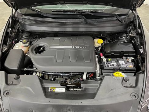 Used 2016 Jeep Cherokee Latitude FWD image 6