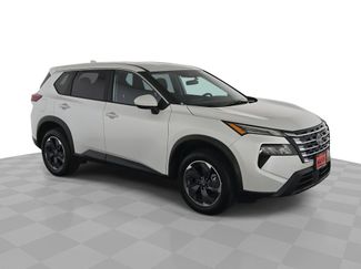 Used 2025 Nissan Rogue SV FWD video 1