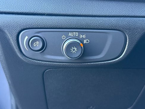 Used 2023 Chevrolet Bolt LT image 24