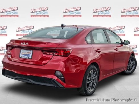 Used 2024 Kia Forte LXS w/ LXS Technology Package image 8