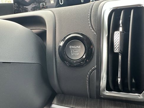 New 2025 Ford Expedition Max Platinum w/ Platinum Ultimate Package image 29