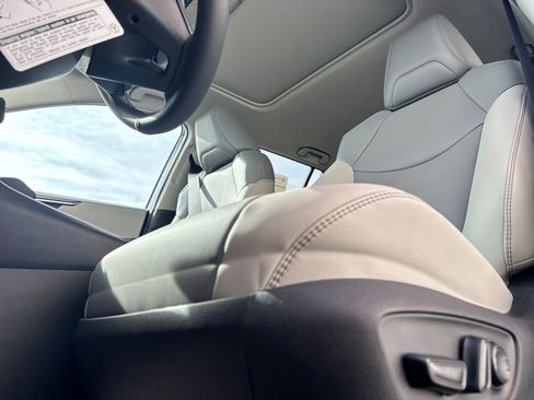 New 2025 Toyota RAV4 XLE Premium image 10