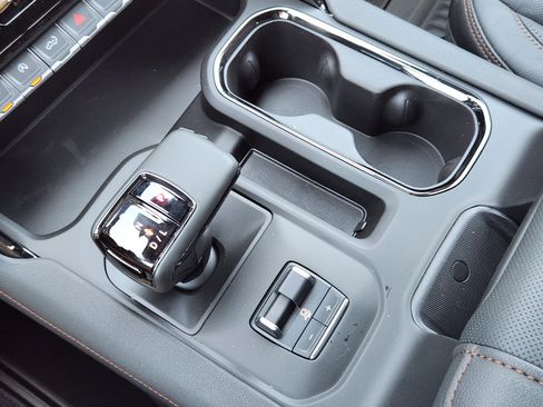 New 2026 GMC Sierra 1500 AT4 w/ AT4 Premium Package image 16