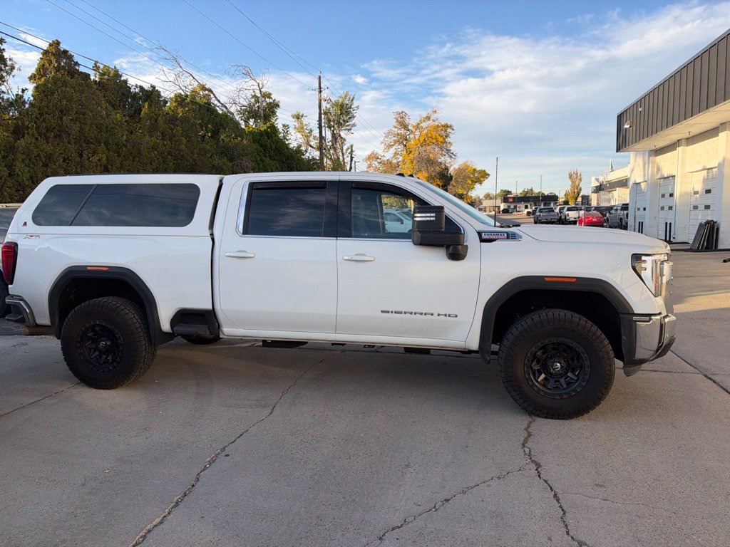Used 2025 GMC Sierra 2500 SLE w/ SLE Value Package; AWD/4WD image 2