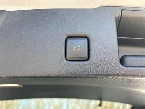 Used 2024 Ford Escape Active image 16