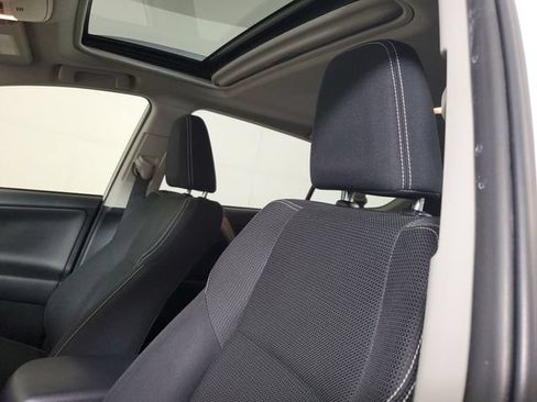 Used 2017 Toyota RAV4 XLE FWD image 23