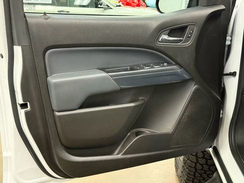 Used 2016 Chevrolet Colorado Z71 image 20