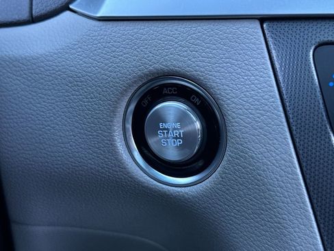 Used 2015 Hyundai Genesis 3.8 w/ Option Group 04 image 22