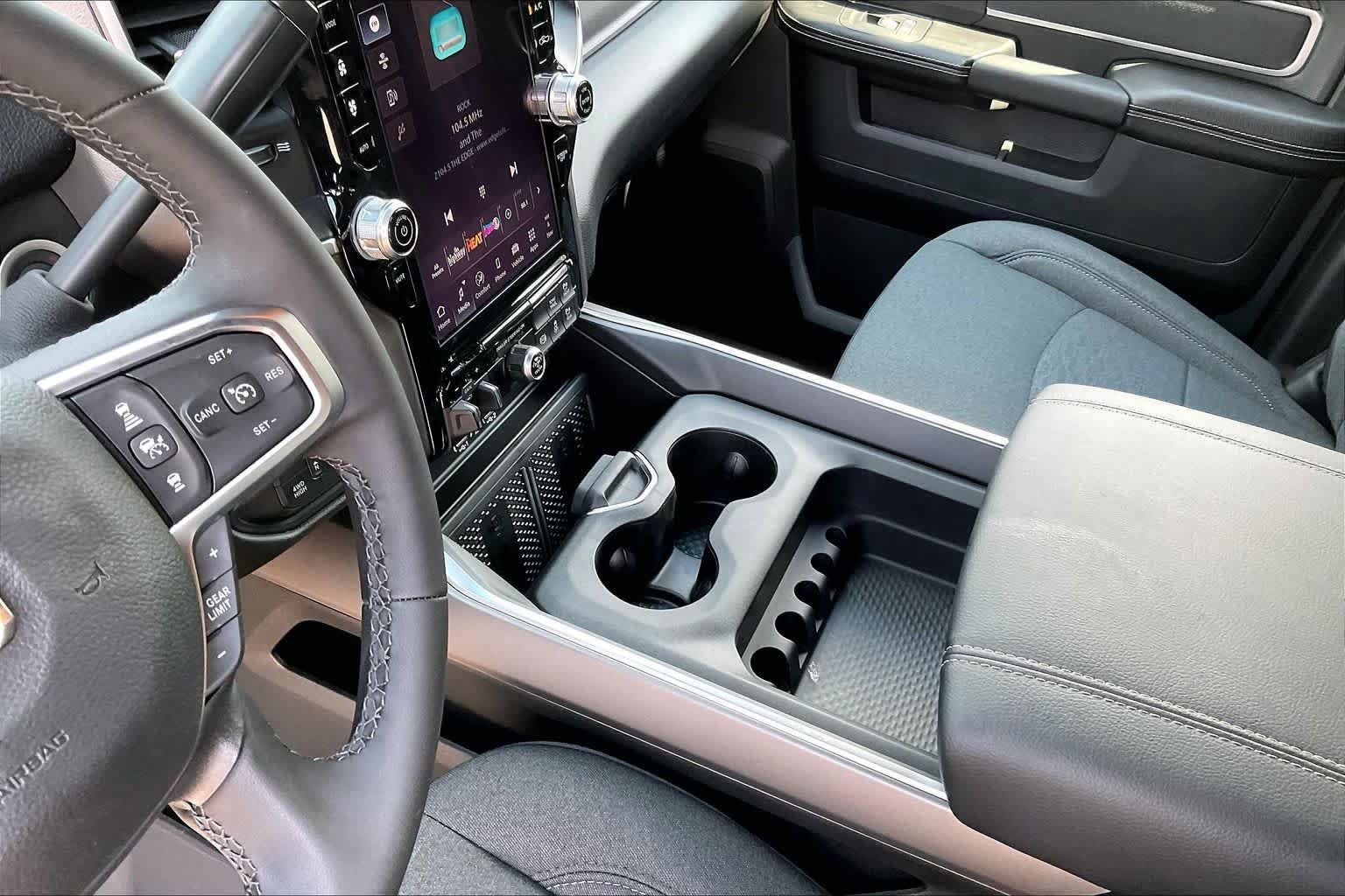 New 2027 RAM 3500 Big Horn AWD/4WD image 7