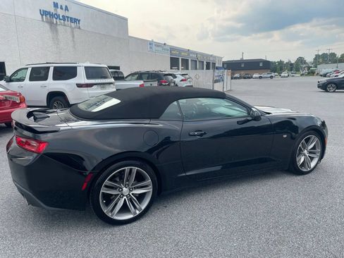 Used 2017 Chevrolet Camaro LT RWD image 10