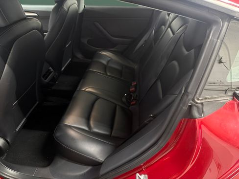 Used 2022 Tesla Model 3 RWD image 12