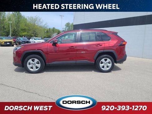 Used 2021 Toyota RAV4 XLE w/ XLE Grade Weather Package AWD/4WD image 3