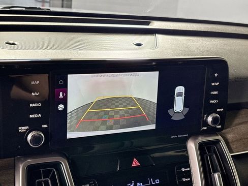 Used 2022 Kia Sorento S w/ Panoramic Sunroof Package AWD/4WD image 17