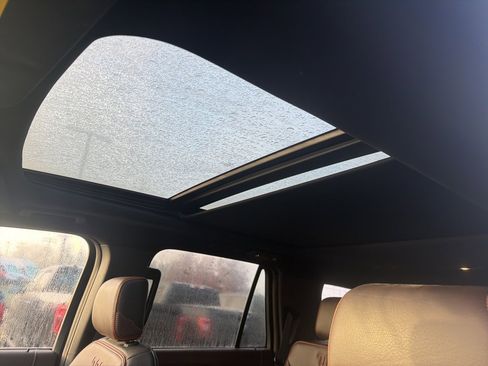 Used 2021 Ford Expedition King Ranch image 10