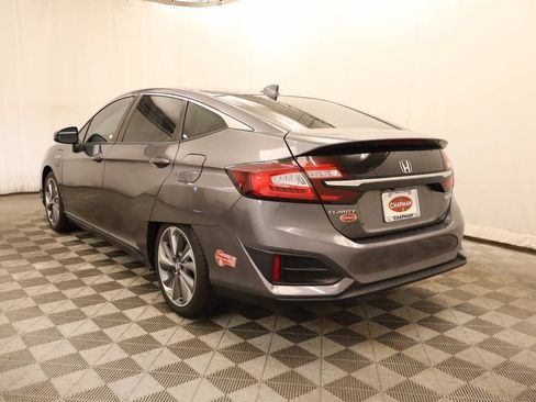 Used 2018 Honda Clarity Plug-In Hybrid image 3