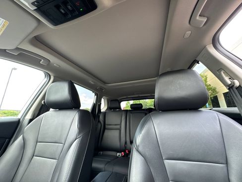 Used 2024 Nissan Rogue SL w/ SL Premium Package FWD image 32
