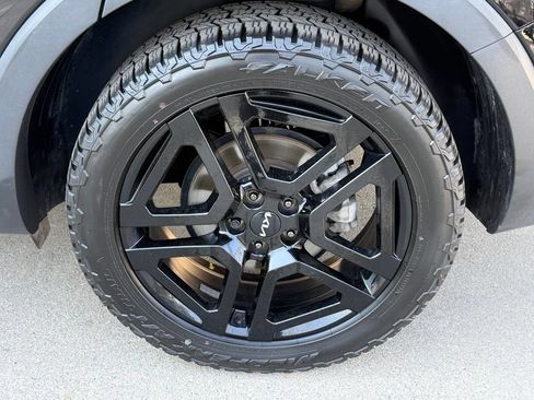 Used 2024 Kia Telluride EX X-Line AWD/4WD image 11
